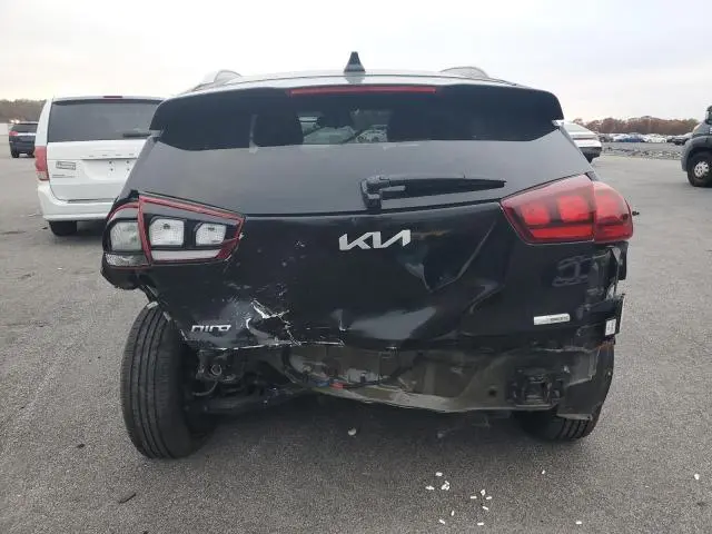 2022 KIA NIRO S  