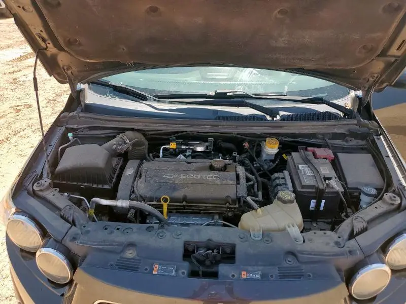 2016 CHEVROLET SONIC LT  