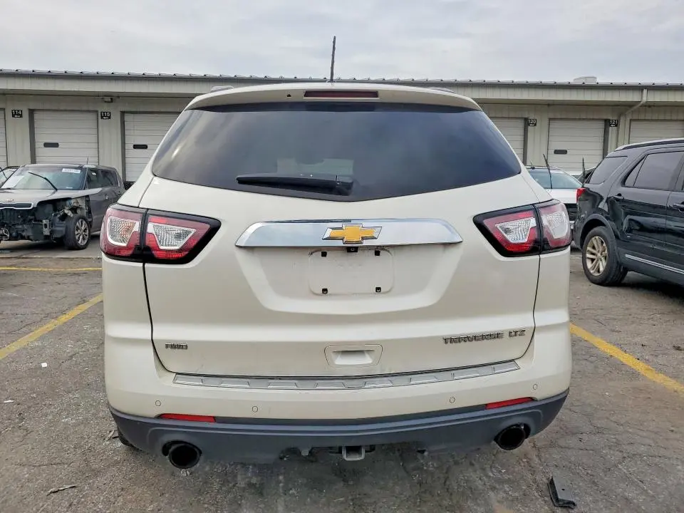 2015 CHEVROLET TRAVERSE LTZ  