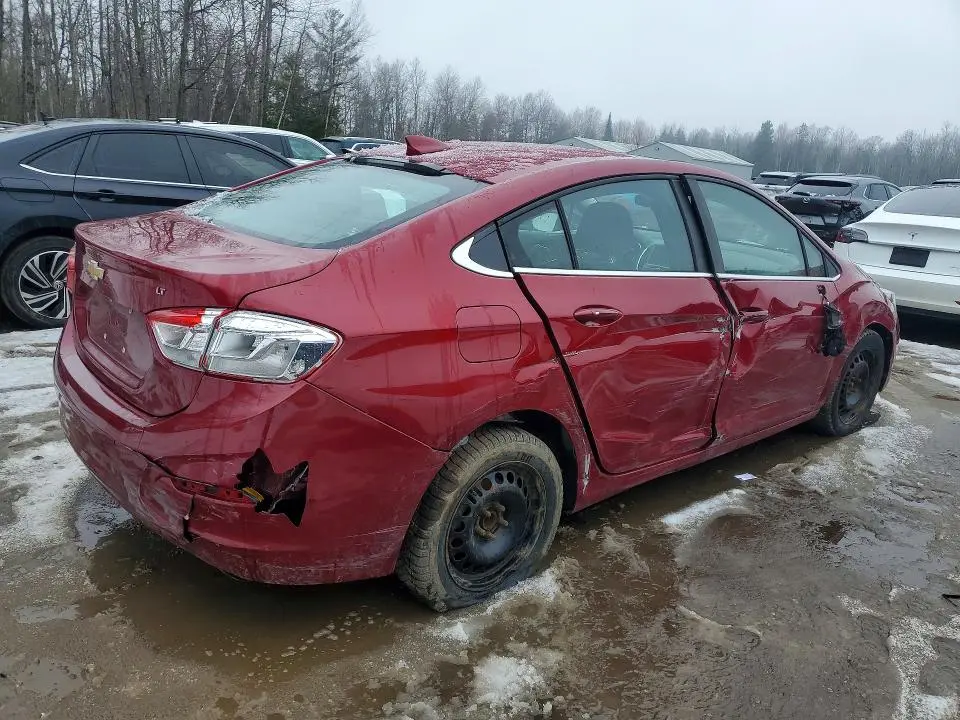 2017 CHEVROLET CRUZE LT  