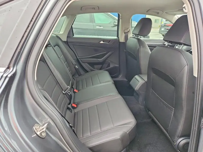 2024 VOLKSWAGEN JETTA SE  