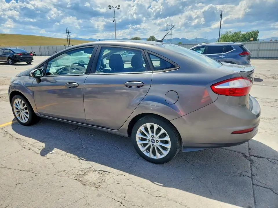 2014 FORD FIESTA SE  