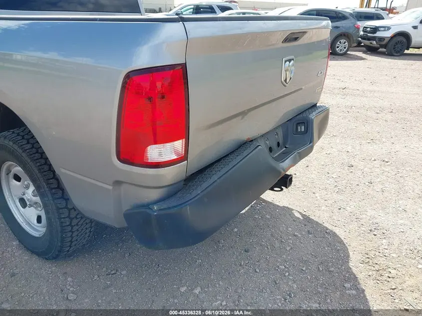 2019 RAM 1500 CLASSIC TRADESMAN  4X4 5'7 BOX