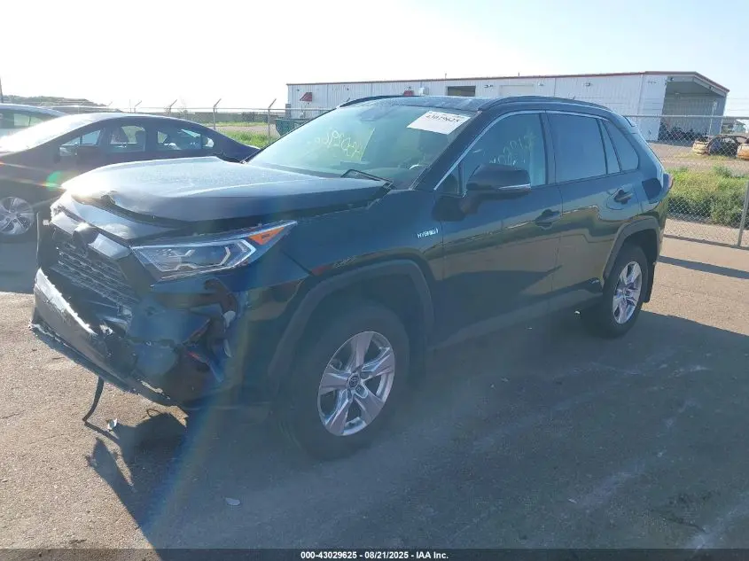 2021 TOYOTA RAV4 HYBRID XLE