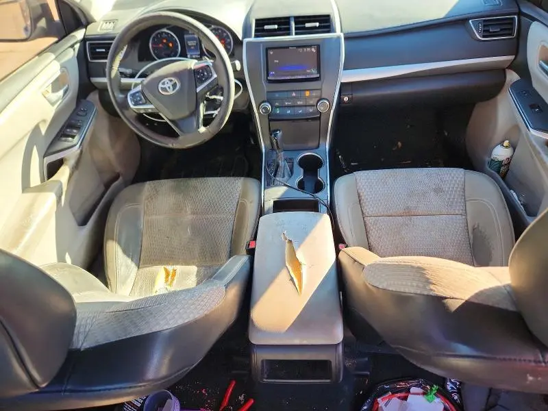 2015 TOYOTA CAMRY SE  