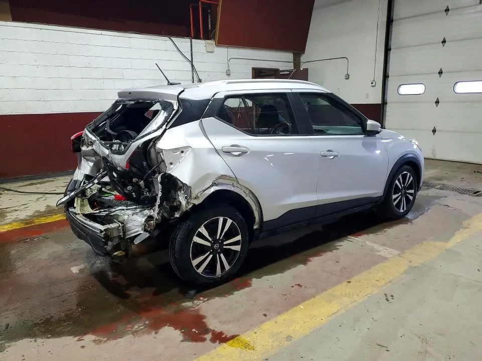 2019 NISSAN KICKS SV  