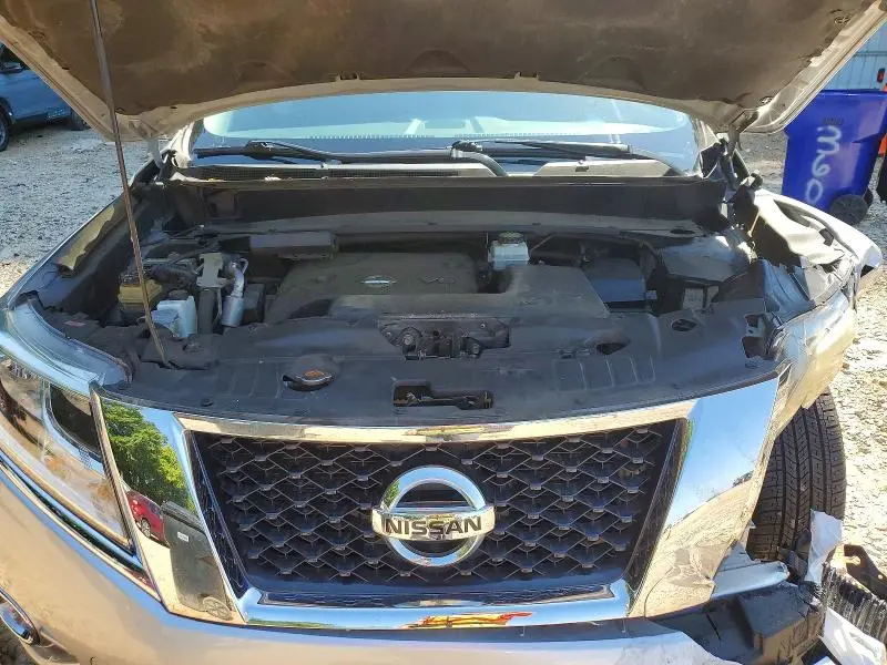 2016 NISSAN PATHFINDER SV  