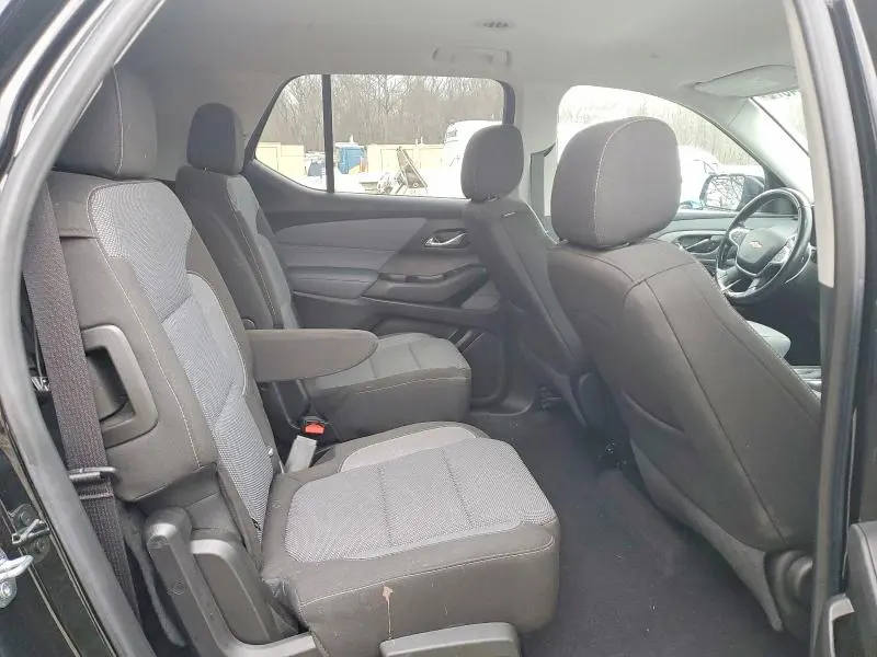 2019 CHEVROLET TRAVERSE LT  