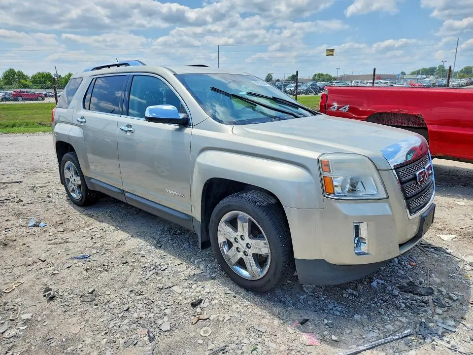 2013 GMC TERRAIN SLT  