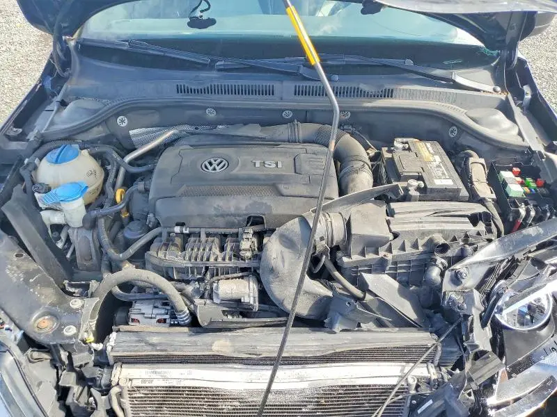 2016 VOLKSWAGEN JETTA SPORT  