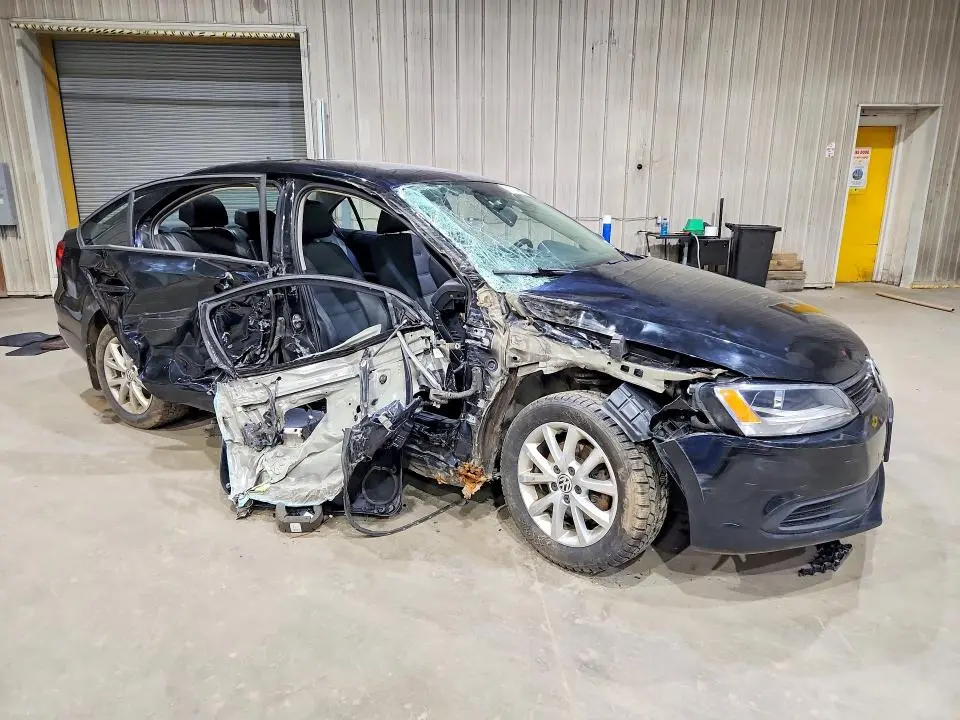 2012 VOLKSWAGEN JETTA SE  