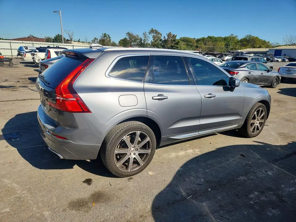 2021 VOLVO XC60 T6 INSCRIPTION  