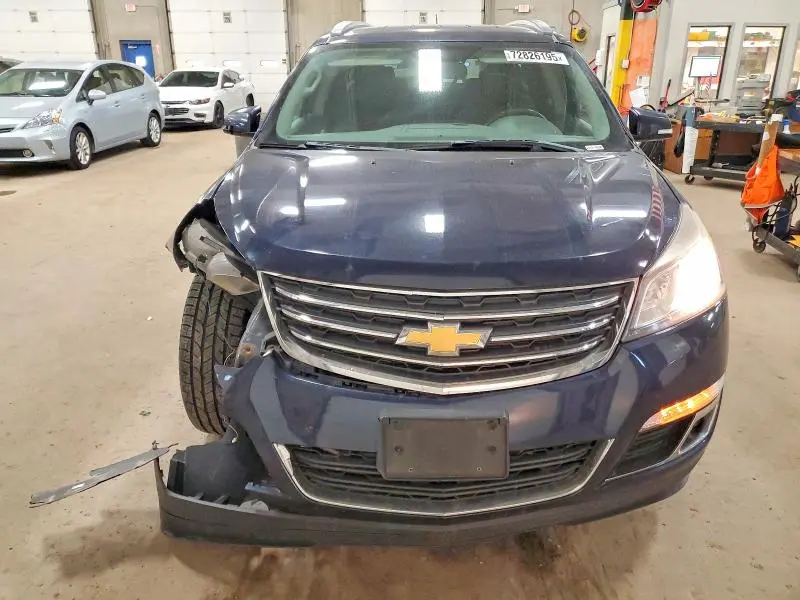 2015 CHEVROLET TRAVERSE LT  