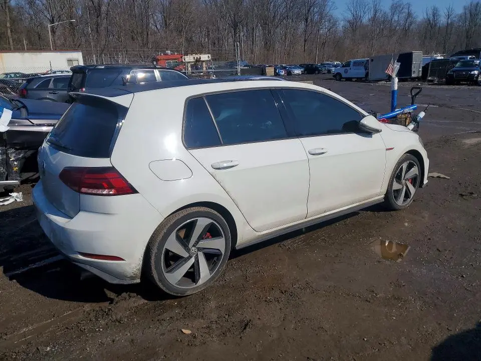 2018 VOLKSWAGEN GTI S  