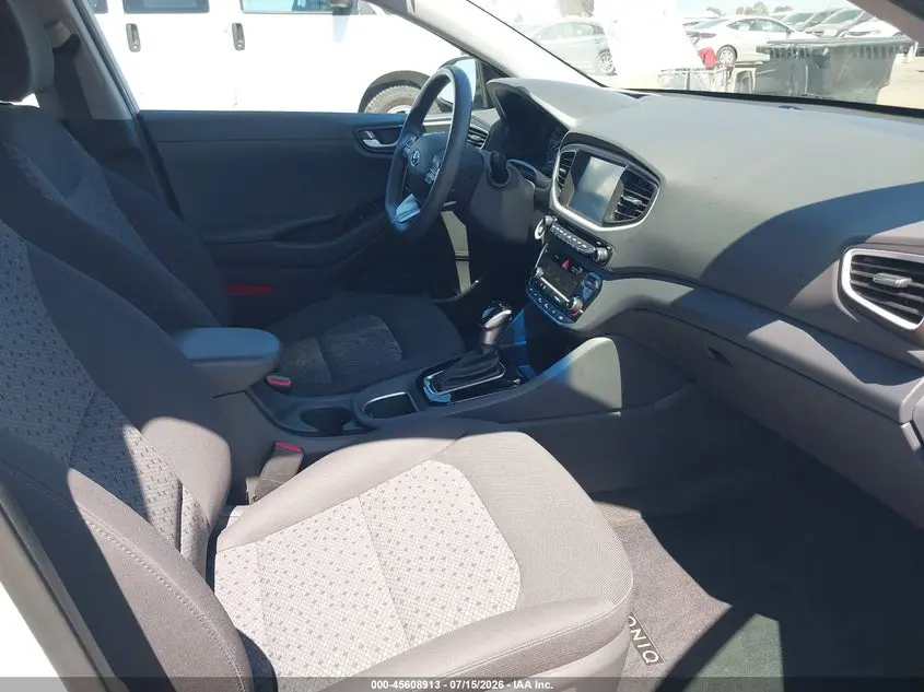 2018 HYUNDAI IONIQ HYBRID BLUE