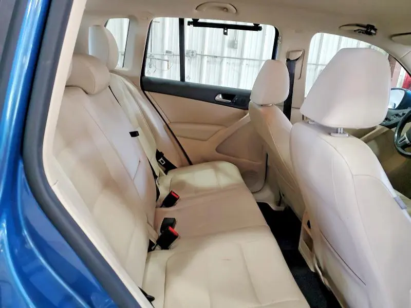2017 VOLKSWAGEN TIGUAN S  