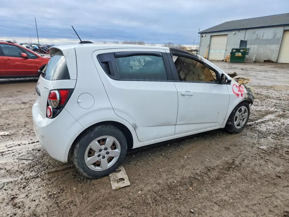 2016 CHEVROLET SONIC LS  