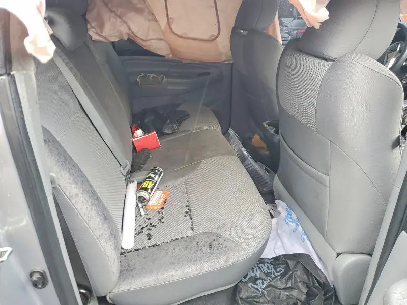 2015 TOYOTA TACOMA V6  