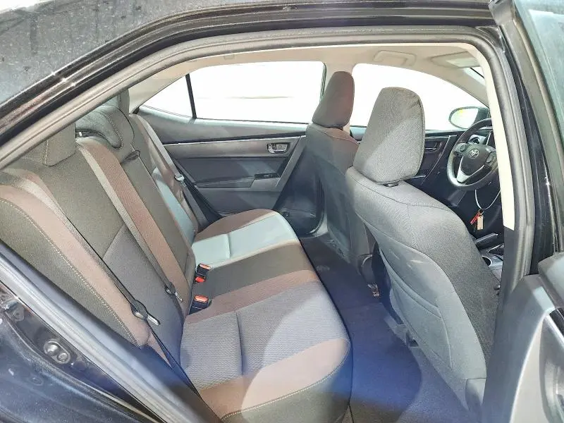 2017 TOYOTA COROLLA LE  