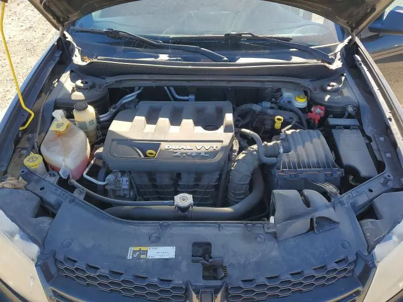 2014 DODGE AVENGER SE  