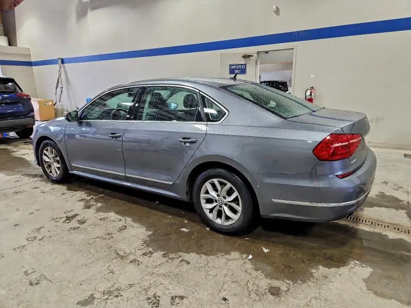 2016 VOLKSWAGEN PASSAT S  