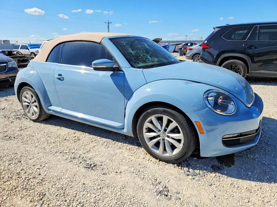 2013 VOLKSWAGEN BEETLE   