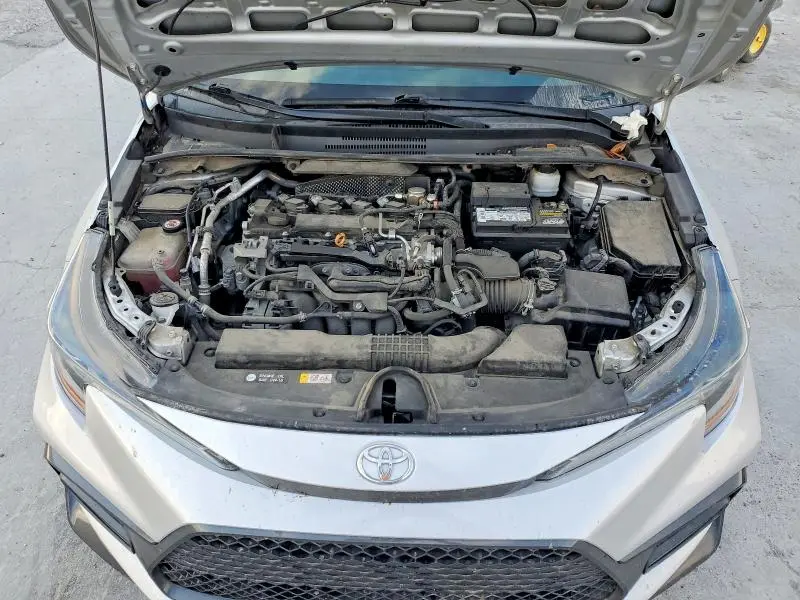 2021 TOYOTA COROLLA SE  