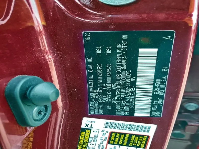 2020 TOYOTA HIGHLANDER LIMITED  