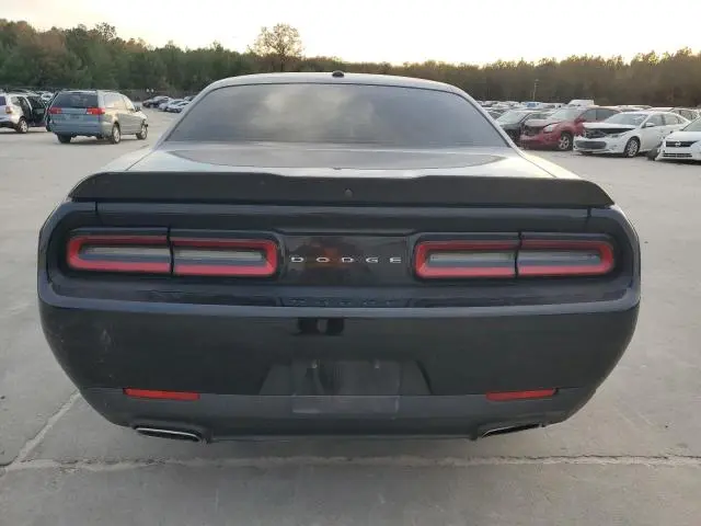 2020 DODGE CHALLENGER SXT  