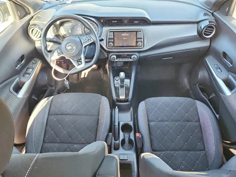 2019 NISSAN KICKS SV  