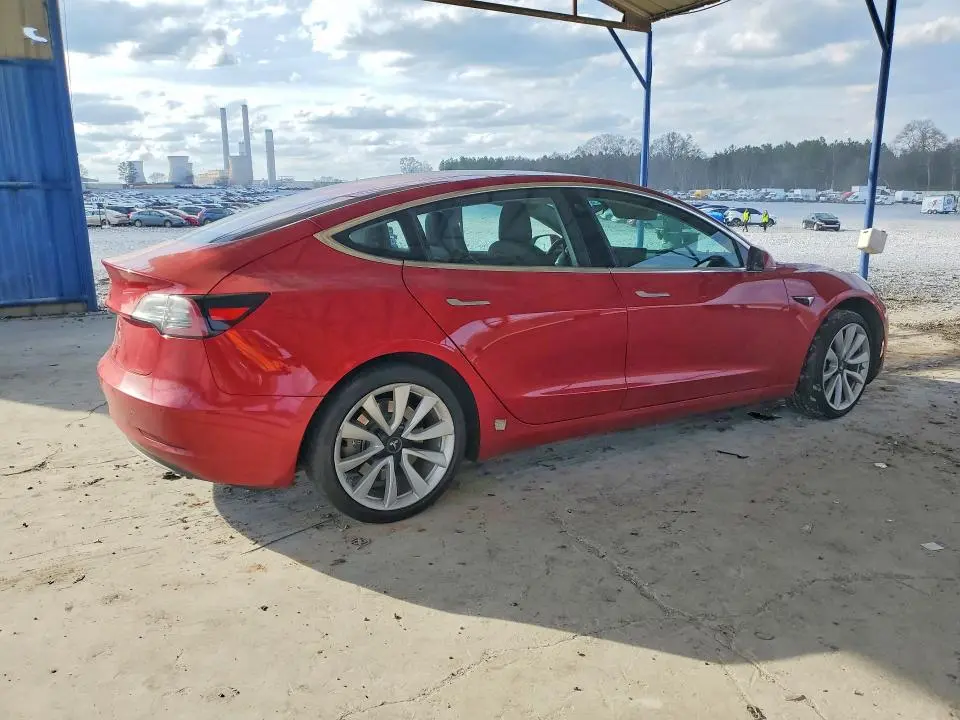 2018 TESLA MODEL 3   