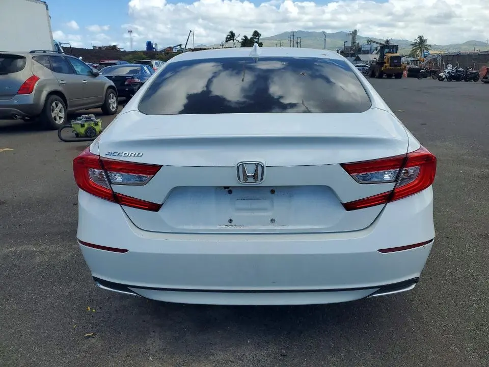 2020 HONDA ACCORD LX  