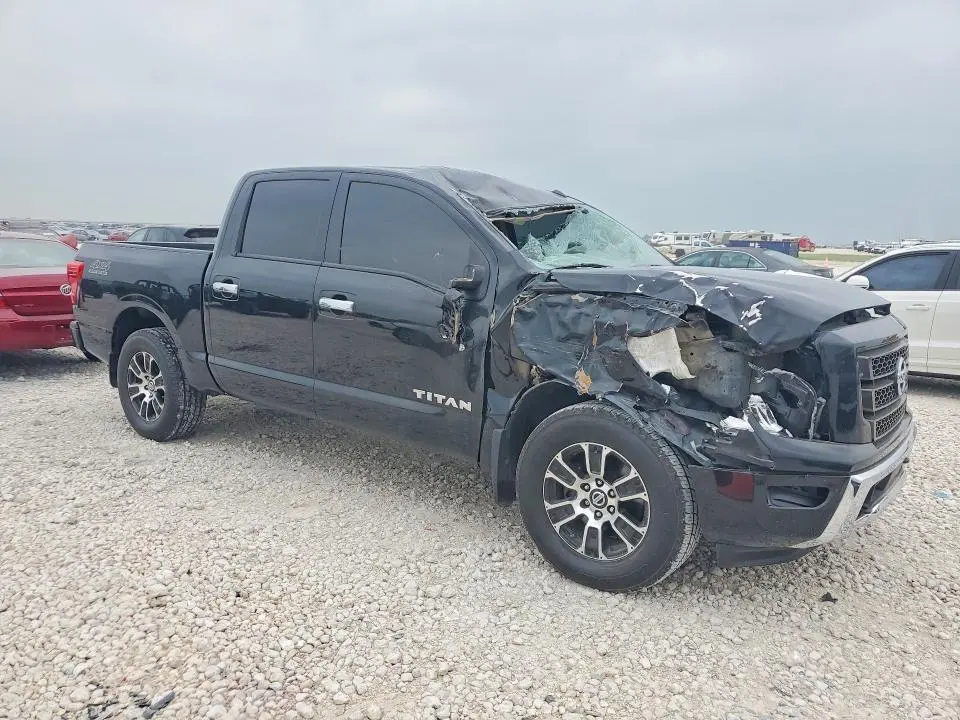 2021 NISSAN TITAN S  