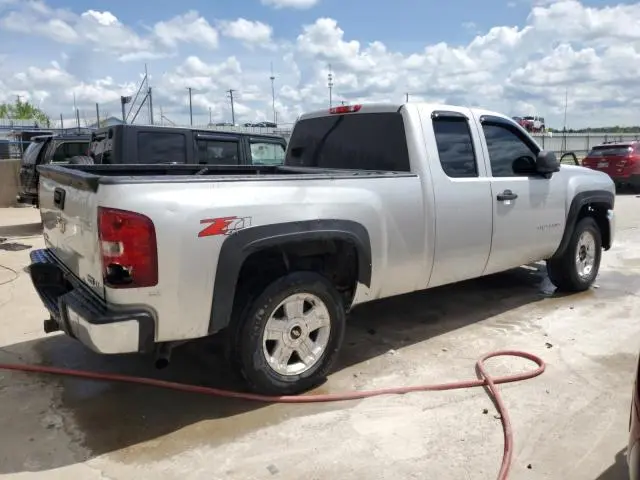 2010 CHEVROLET SILVERADO K1500 LT  