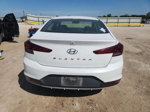 2020 HYUNDAI ELANTRA SE