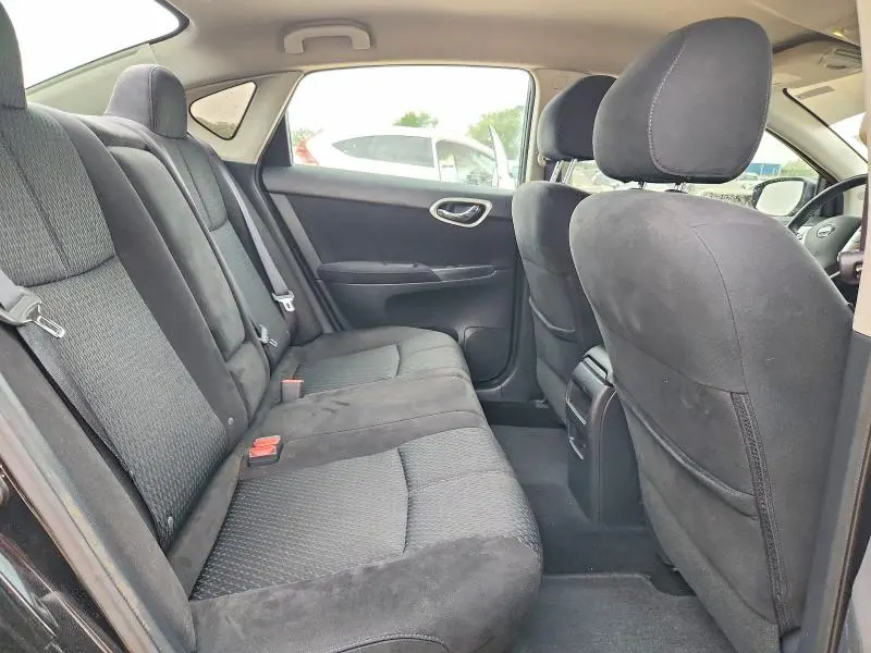 2015 NISSAN SENTRA SR  