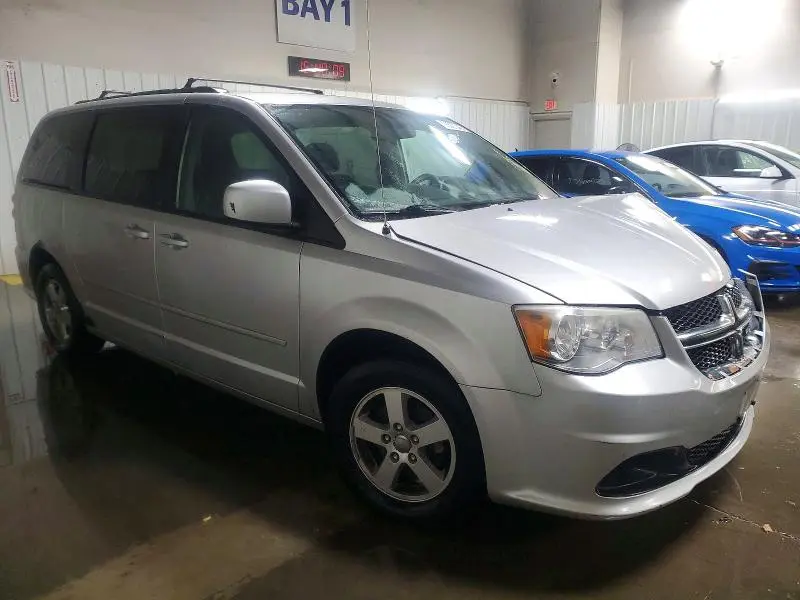 2012 DODGE GRAND CARAVAN SXT  