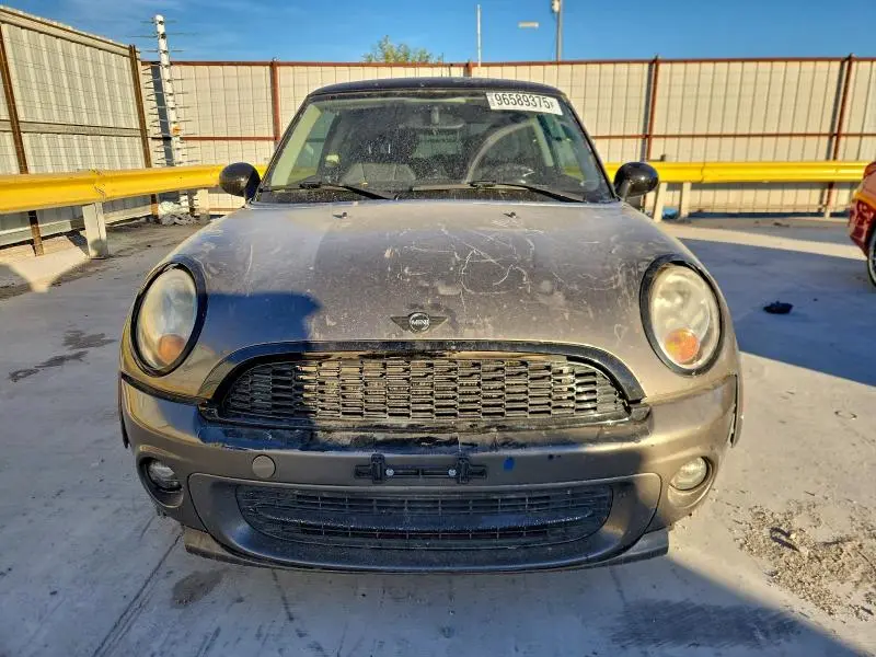 2013 MINI COOPER   