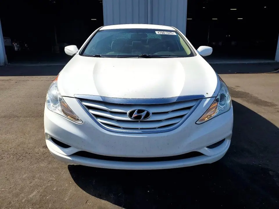 2011 HYUNDAI SONATA GLS  