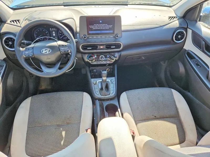 2022 HYUNDAI KONA SE  