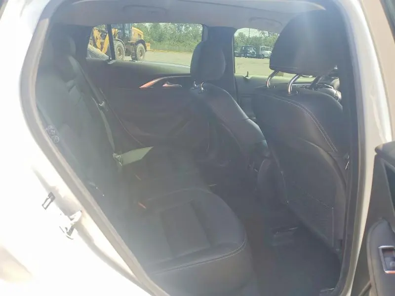 2017 INFINITI QX30 PREMIUM  