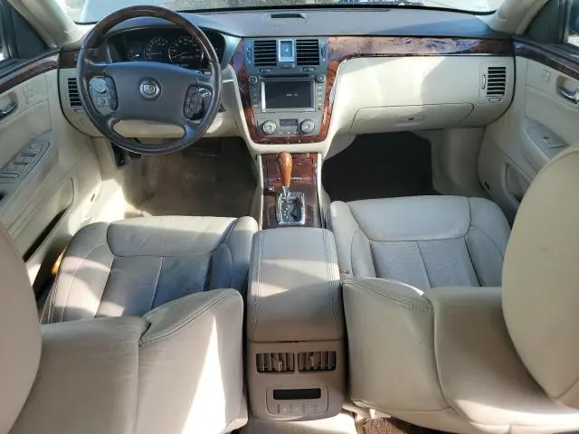 2011 CADILLAC DTS PREMIUM COLLECTION