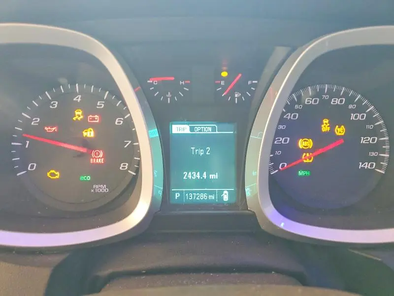 2015 CHEVROLET EQUINOX LT  