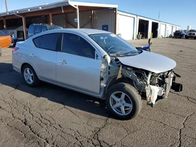 2019 NISSAN VERSA S  