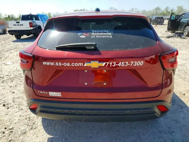 2024 CHEVROLET TRAX LS  