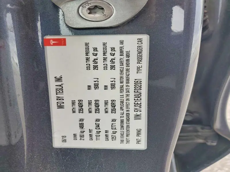 2018 TESLA MODEL 3   