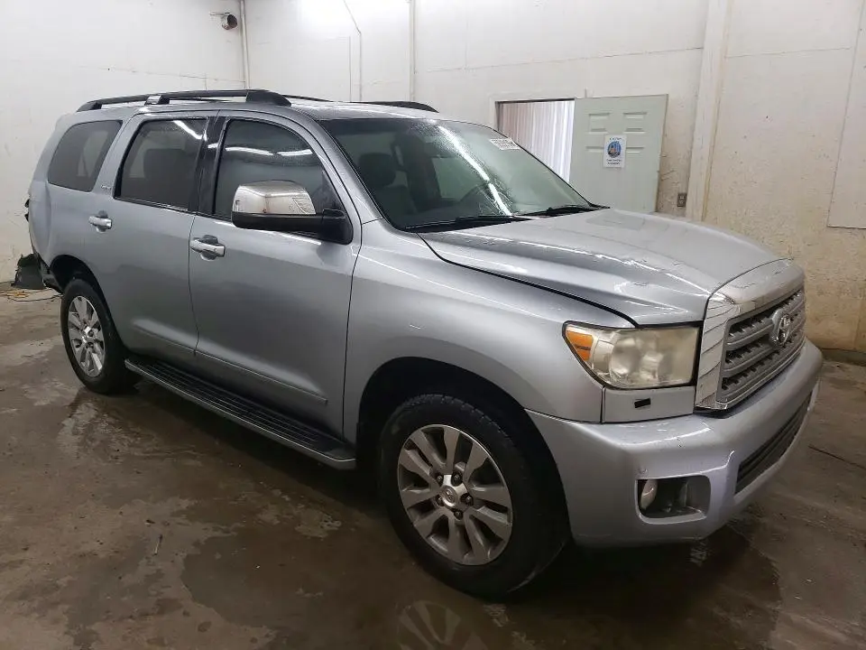 2015 TOYOTA SEQUOIA LIMITED  