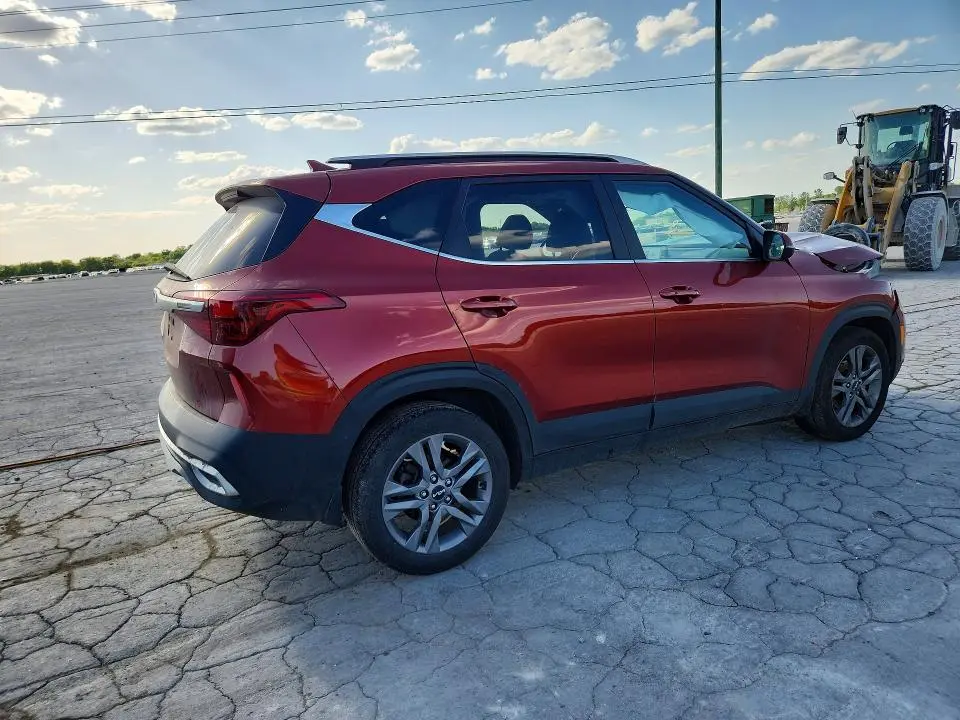 2023 KIA SELTOS S  