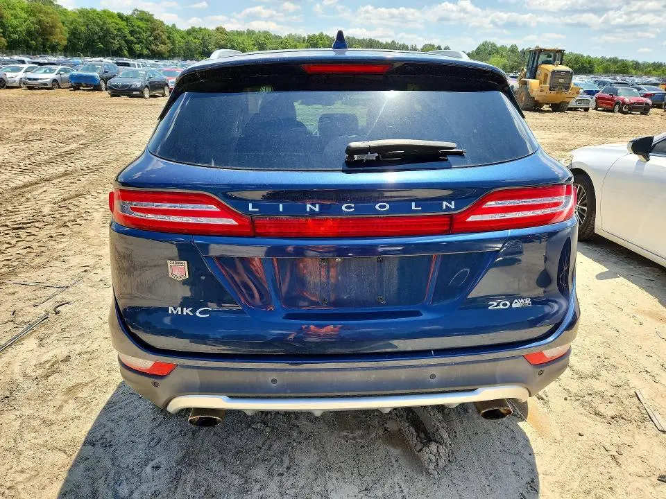 2015 LINCOLN MKC   