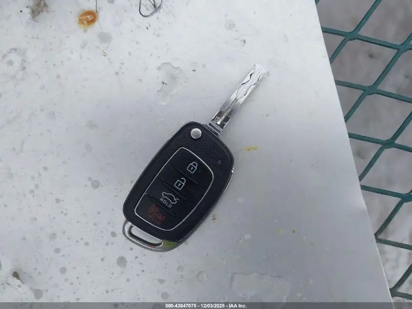 2019 HYUNDAI SONATA SE